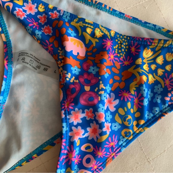 SHEIN FLORAL BATHING SUIT!! - Picture 5 of 6